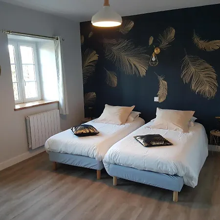 Chambres D'hotes L'instant Present Bed & Breakfast *